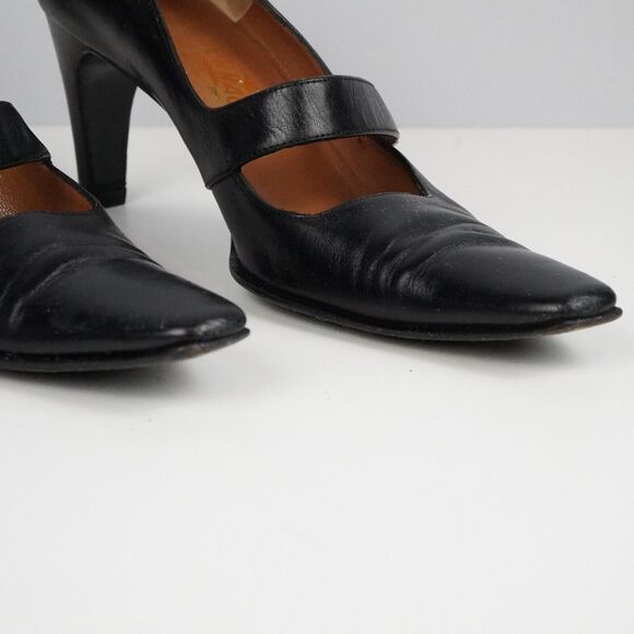Salvatore Ferragamo Black Leather Pumps Size 7 Mary Jane Style Made in Italy - Picture 2 of 16